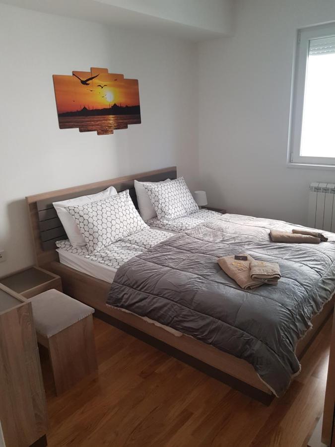 Luxury Apartment Nefertiti Szkopje Kültér fotó