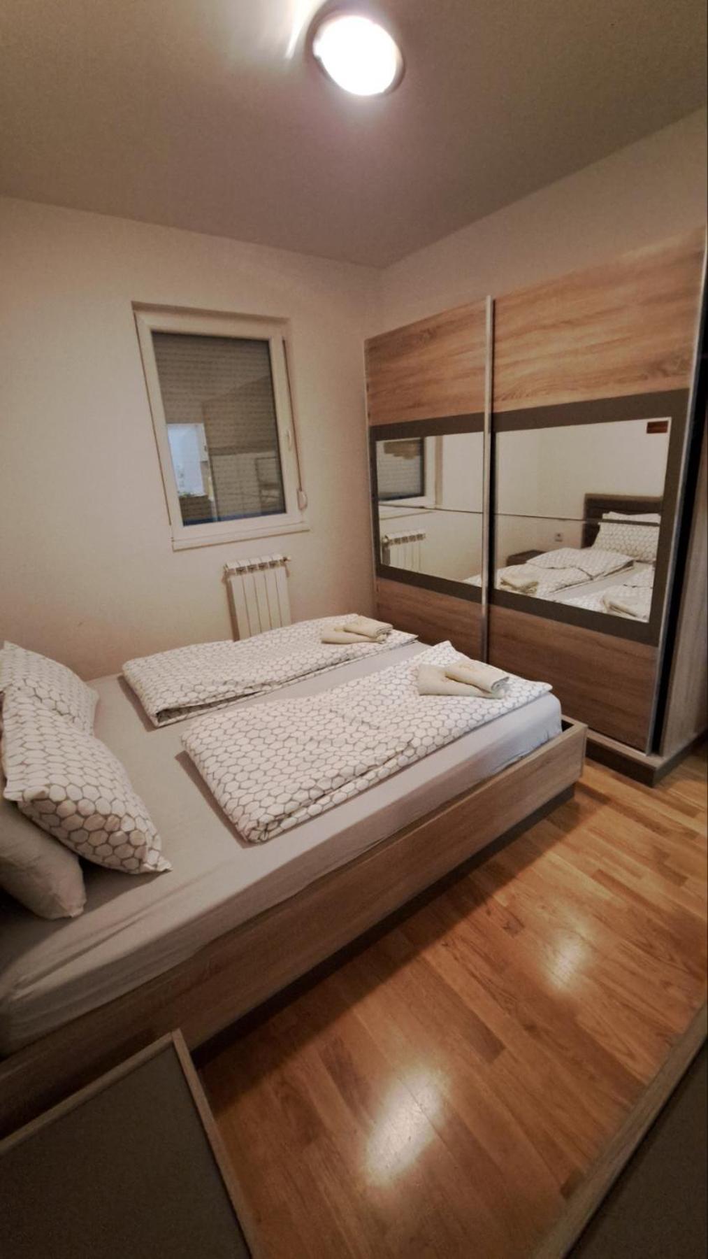 Luxury Apartment Nefertiti Szkopje Kültér fotó